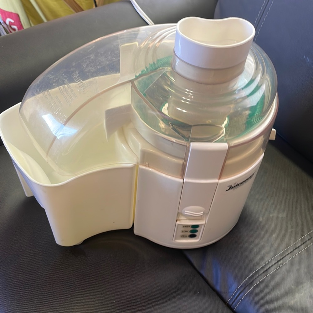 Juiceman Professional Series 211